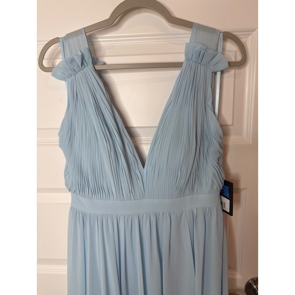 IEENA Mac Duggal Powder Blue Pleated Chiffon V-Neck Maxi Gown 55321 POB Size 8 - Picture 6 of 9